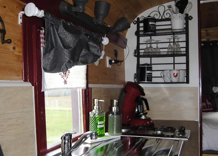 La Roulotte Belle Fleur * Saint-Nabord